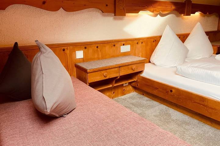 Ferienwohnung für 3 Personen, mit Garten in Schattwald - 3