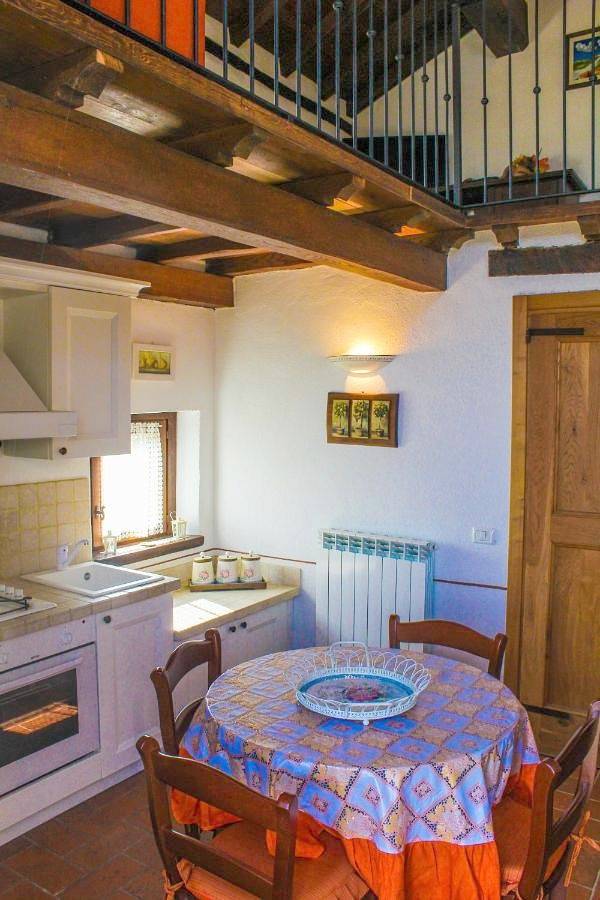 Gîte pour 4 personnes, avec piscine ainsi que vue et jardin, animaux acceptés dans Province de Modène - 4