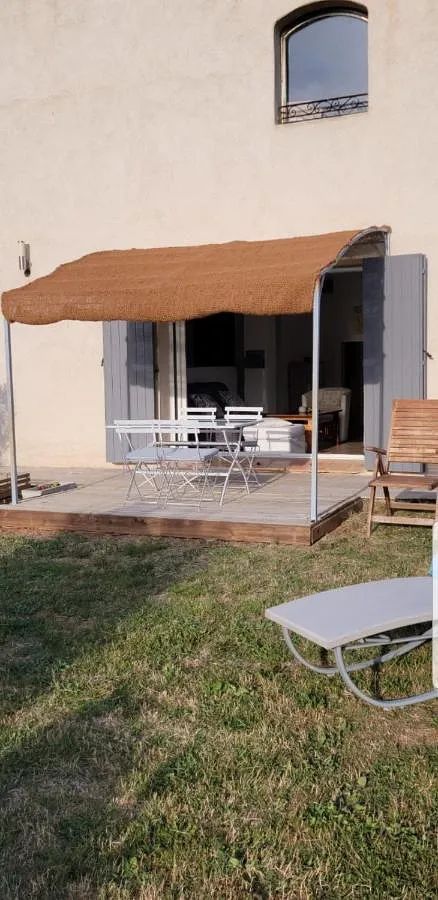 Casa de vacaciones para 6 personas, con jardín y jacuzzi - 1
