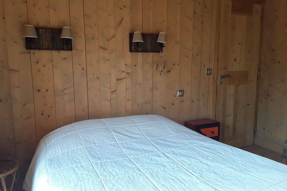 Geheel appartement, Studio van het chalettype met terras in Les Carroz, Arâches-la-Frasse