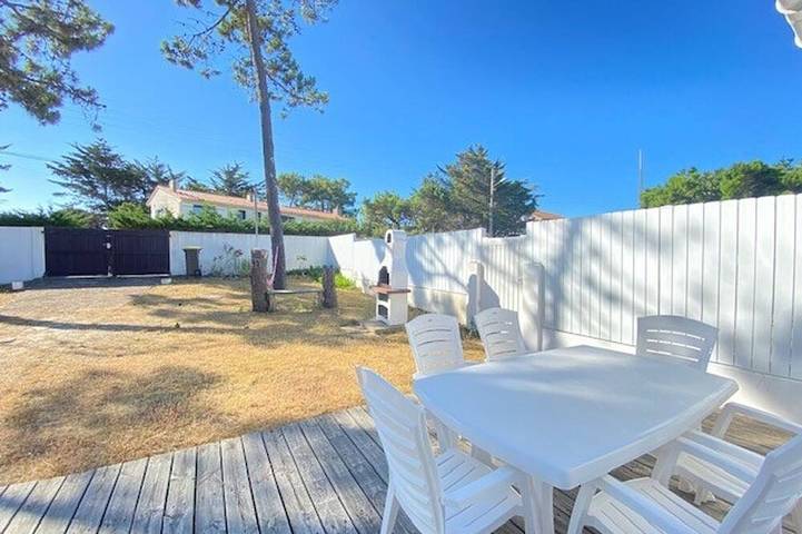 Location de vacances pour 6 personnes, avec jardin dans Plage du Marais-Girard