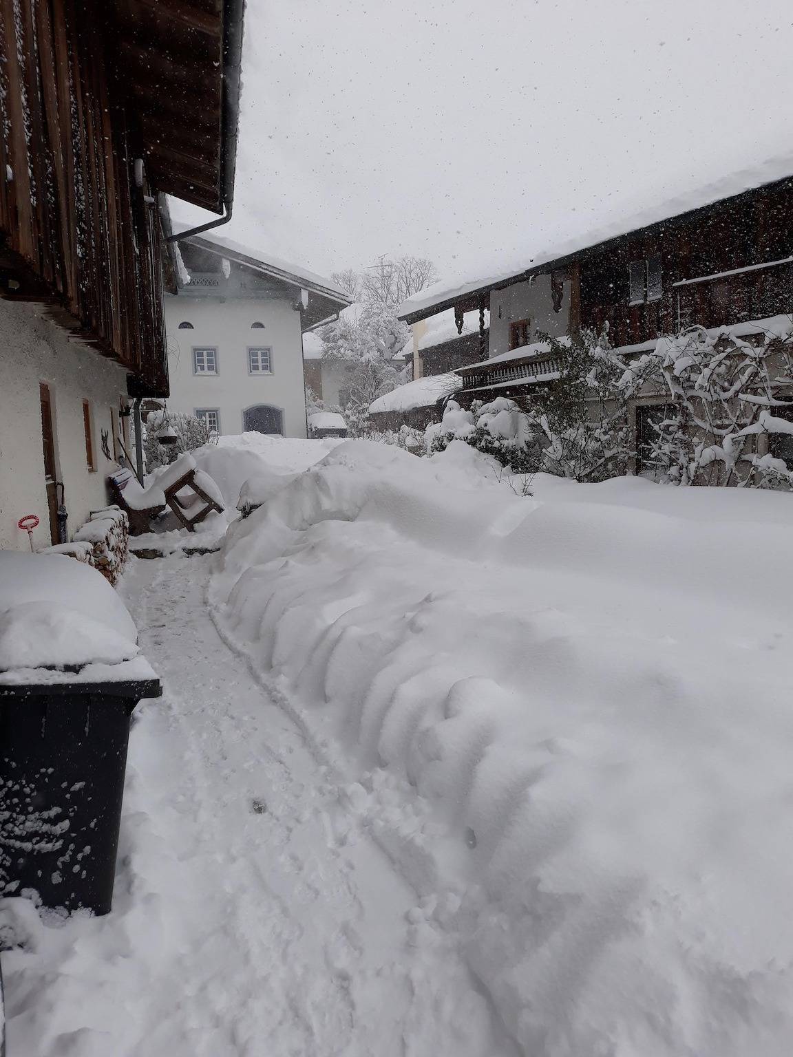 Ganze Ferienwohnung, Ferienwohnung Rechler - Ferienwohnung mit Terrasse und Bergblick in Frasdorf, Chiemsee