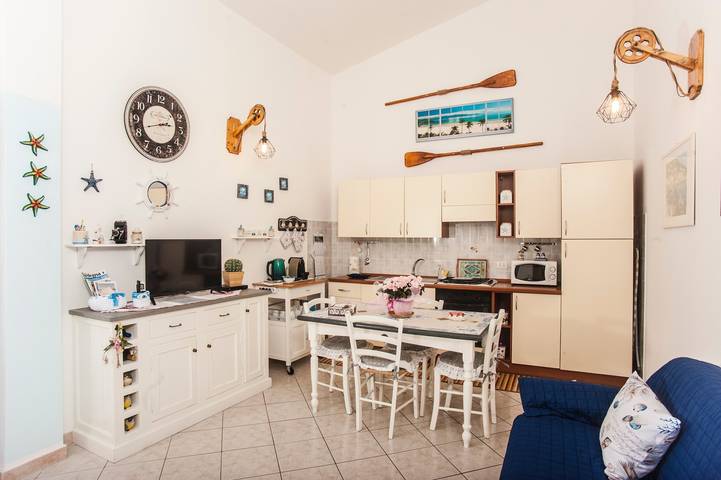 Appartamento intero, Appartamento per vacanze 'Casa Vacanze Pula' con balcone e terrazza in Pula Cagliari, Pula e dintorni