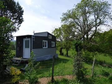 Maison d’hôte pour 2 personnes, avec jardin ainsi que piscine et vue, animaux acceptés à Bartrès