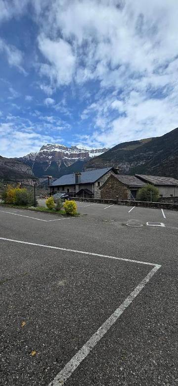 Gîte pour 2 personnes, avec jardin à Torla
