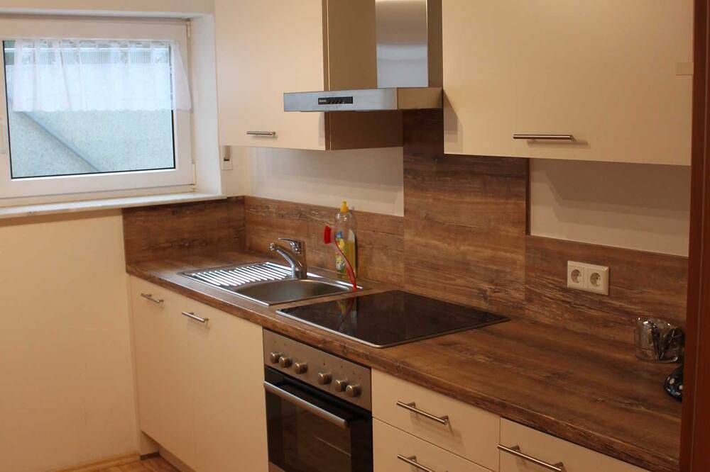 Gästehaus Schwien - Appartement 66 qm, voor max. 6 mensen. in Europa-Park, Rust