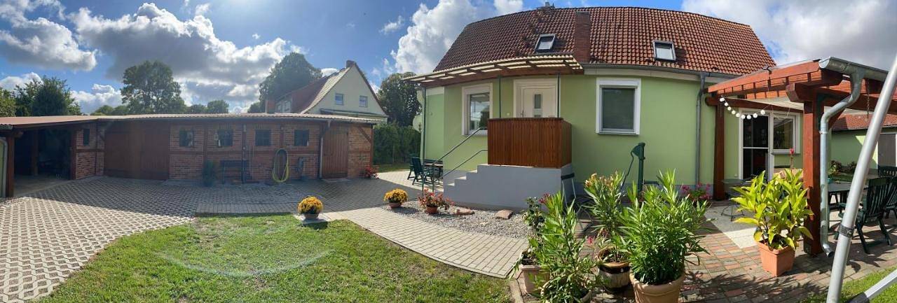 Ganze Wohnung, Two-Bedroom Apartment in Felchow, Schöneberg