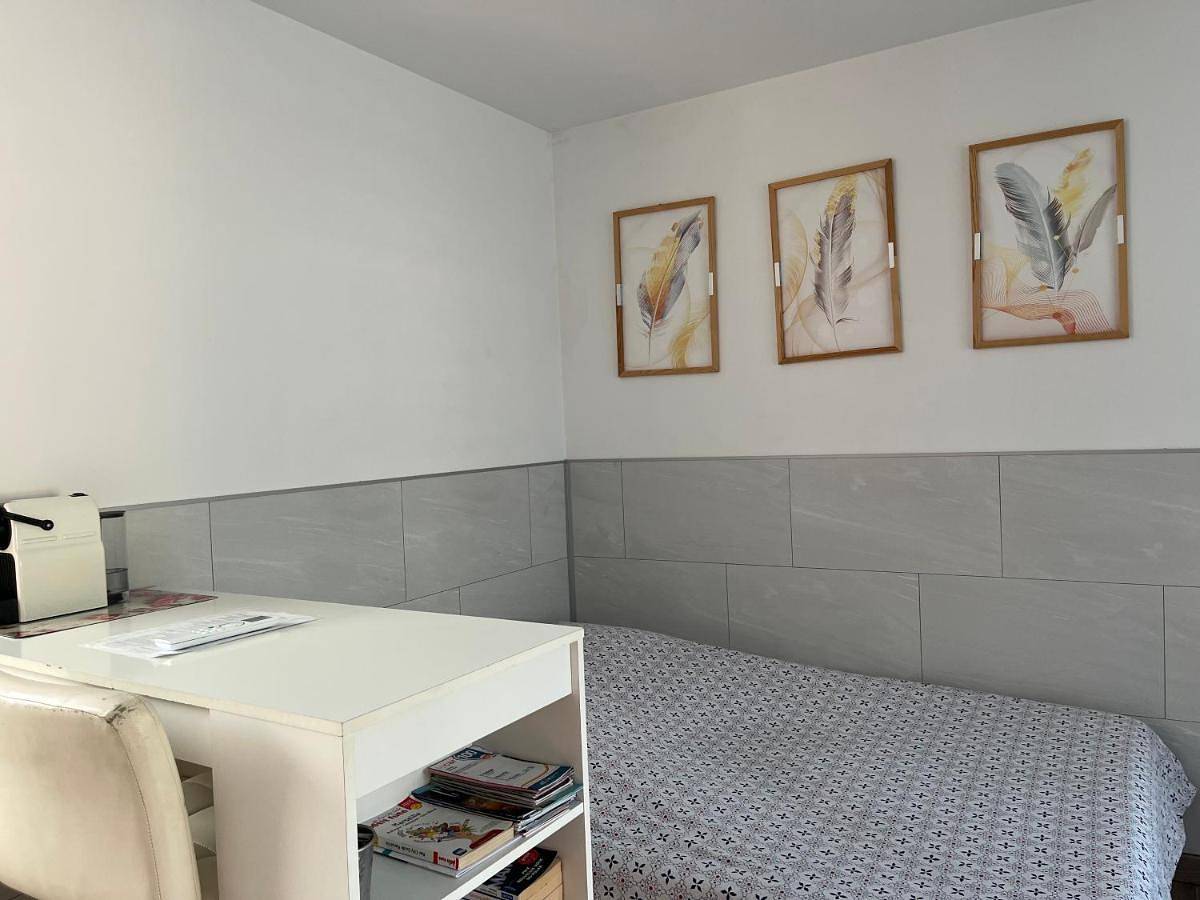 Appartement entier, Studio calme près d’Aubagne in La Penne-sur-Huveaune, Côte méditerranéenne (France)