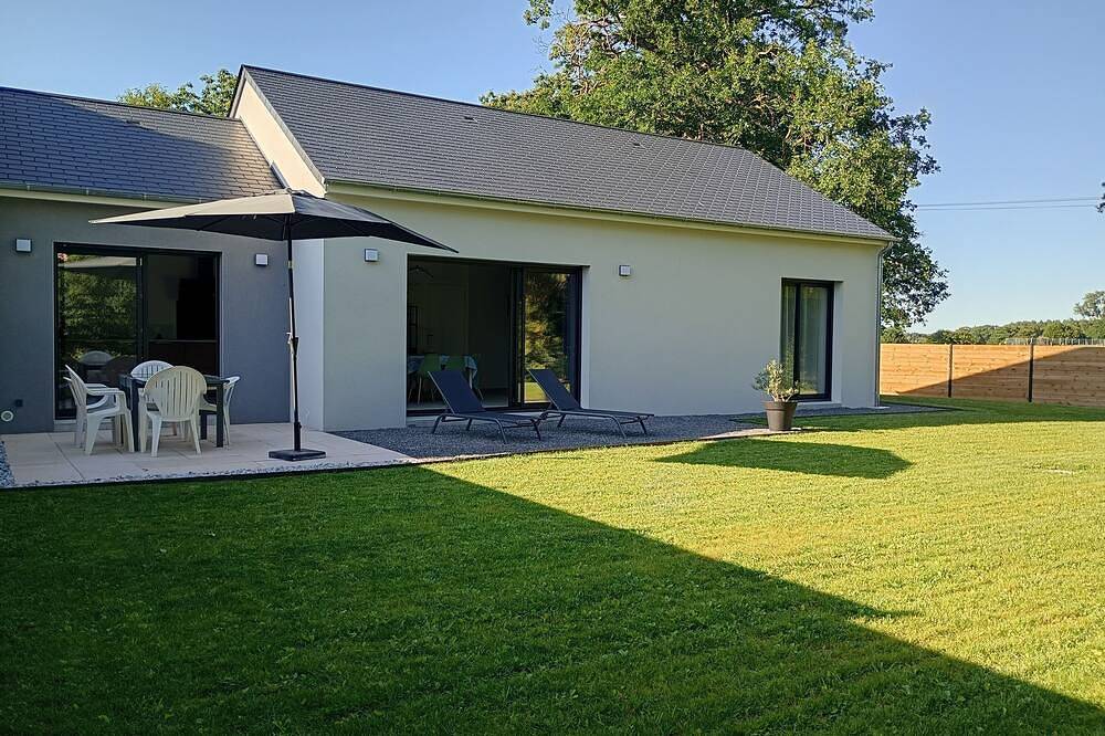 Charming new house close to the beach and Mont St Michel in Angey, Côte de la Déroute