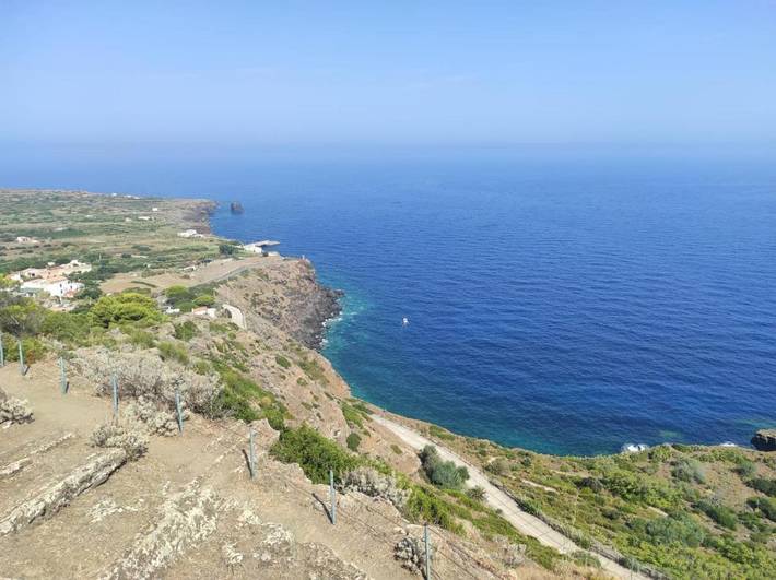 Location de vacances pour 6 personnes, avec vue à Ustica - 2