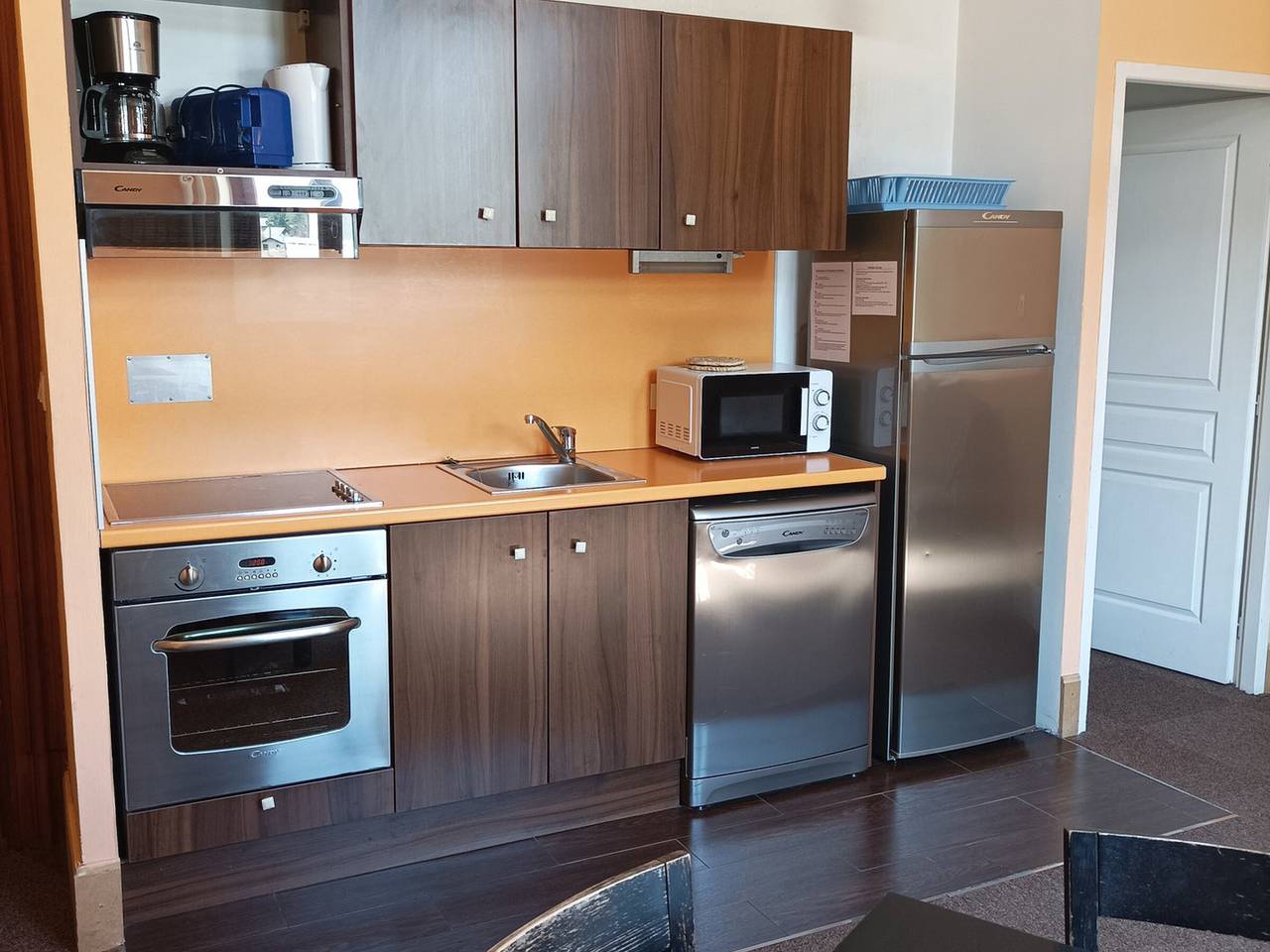 Apartamento entero, Apartamento T2 en Castillo, 4 pers, piscina, mascotas permitidas in Jausiers, Parque nacional de Mercantour