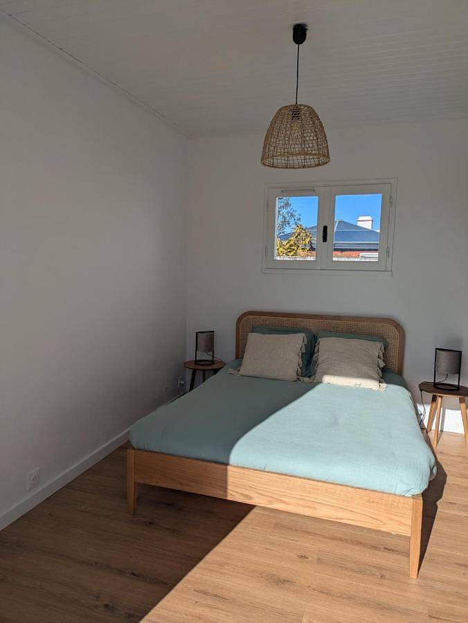 Location de vacances pour 8 personnes, avec jardin et terrasse dans Plage des sables d'or - 3