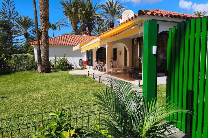 Bungalow für 4 Personen, mit Garten und Pool sowie Terrasse in Playa del Inglés