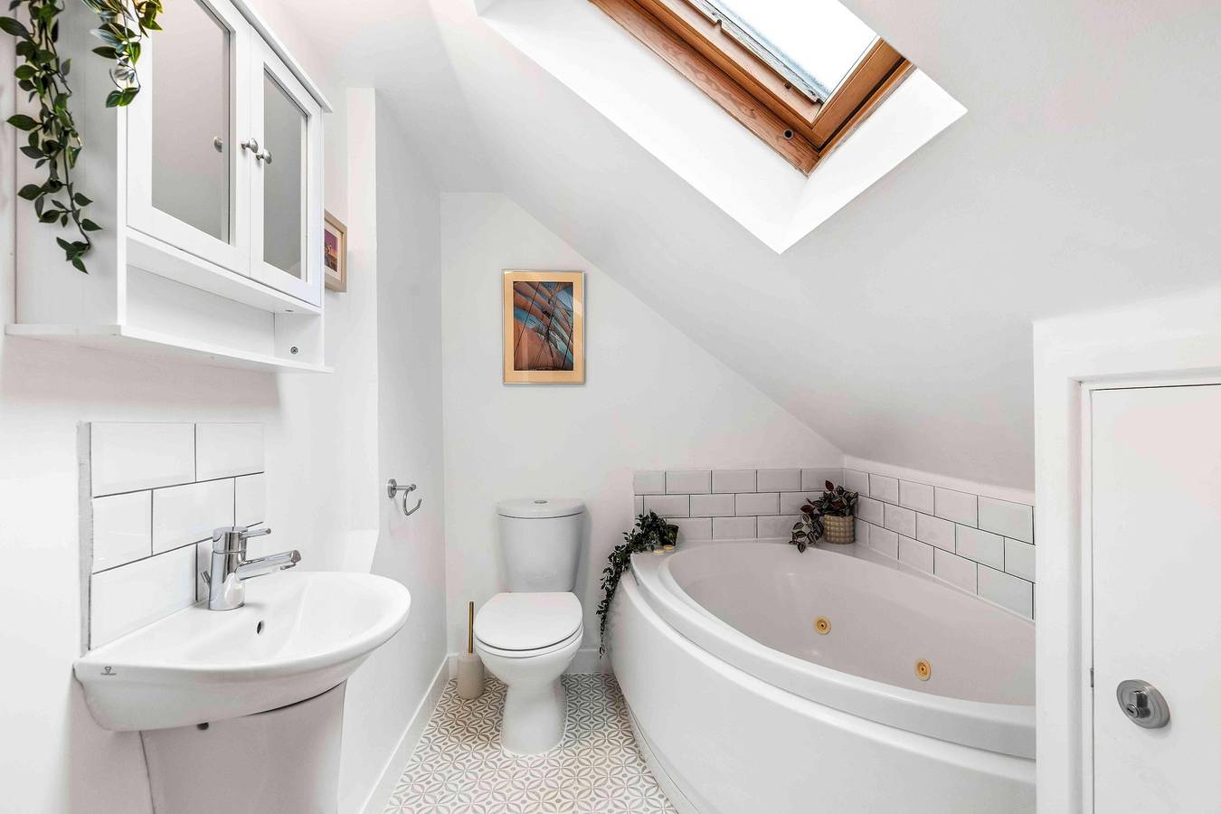 Entire apartment, Seasalt Retreat | By My Getaways in Worthing, West Sussex