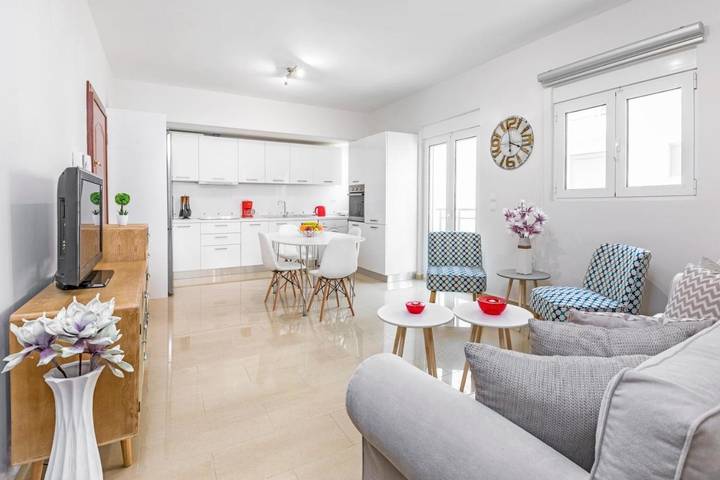 Vakantieappartement voor 4 personen, met balkon en uitzicht in Rhodos Stad