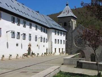 Hôtel pour 3 personnes, avec terrasse à Roncevaux
