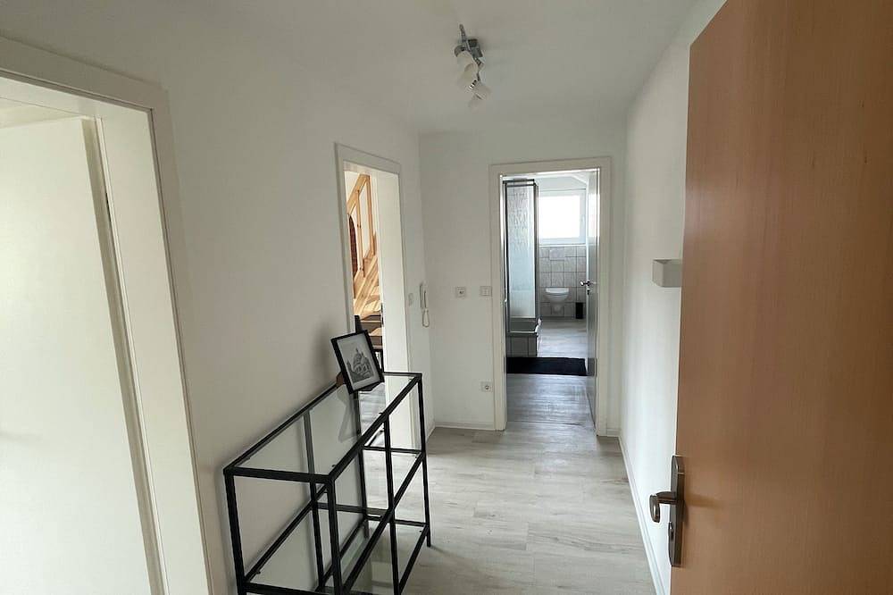 Ganze Wohnung, Modernes Apartment auf 2 Etagen, 2 Schlafzimmer in Bergkamen, Ruhrgebiet