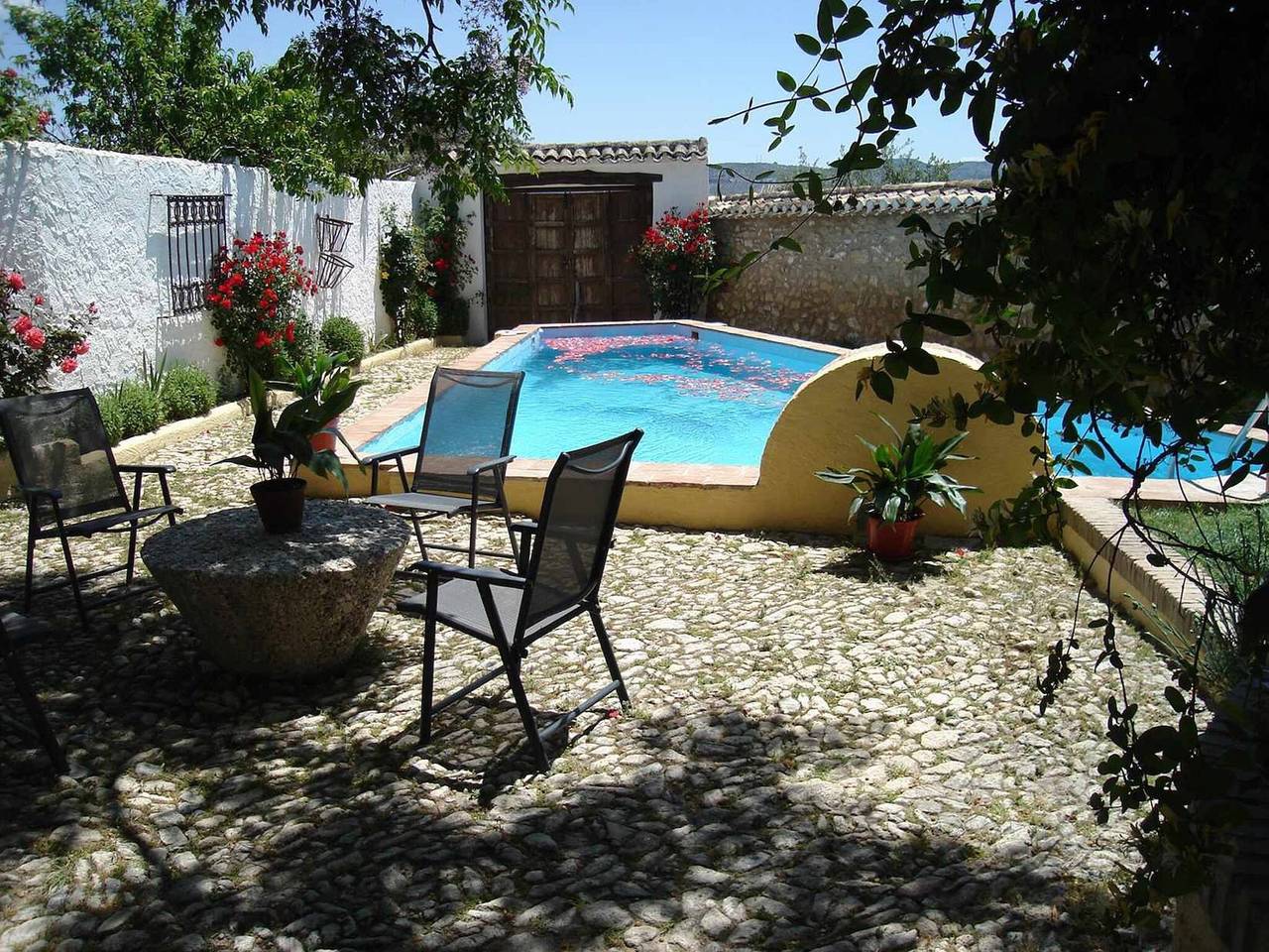 Molino restaurado con piscina privada en el oeste de Granada in Fuentes de Cesna, Algarinejo