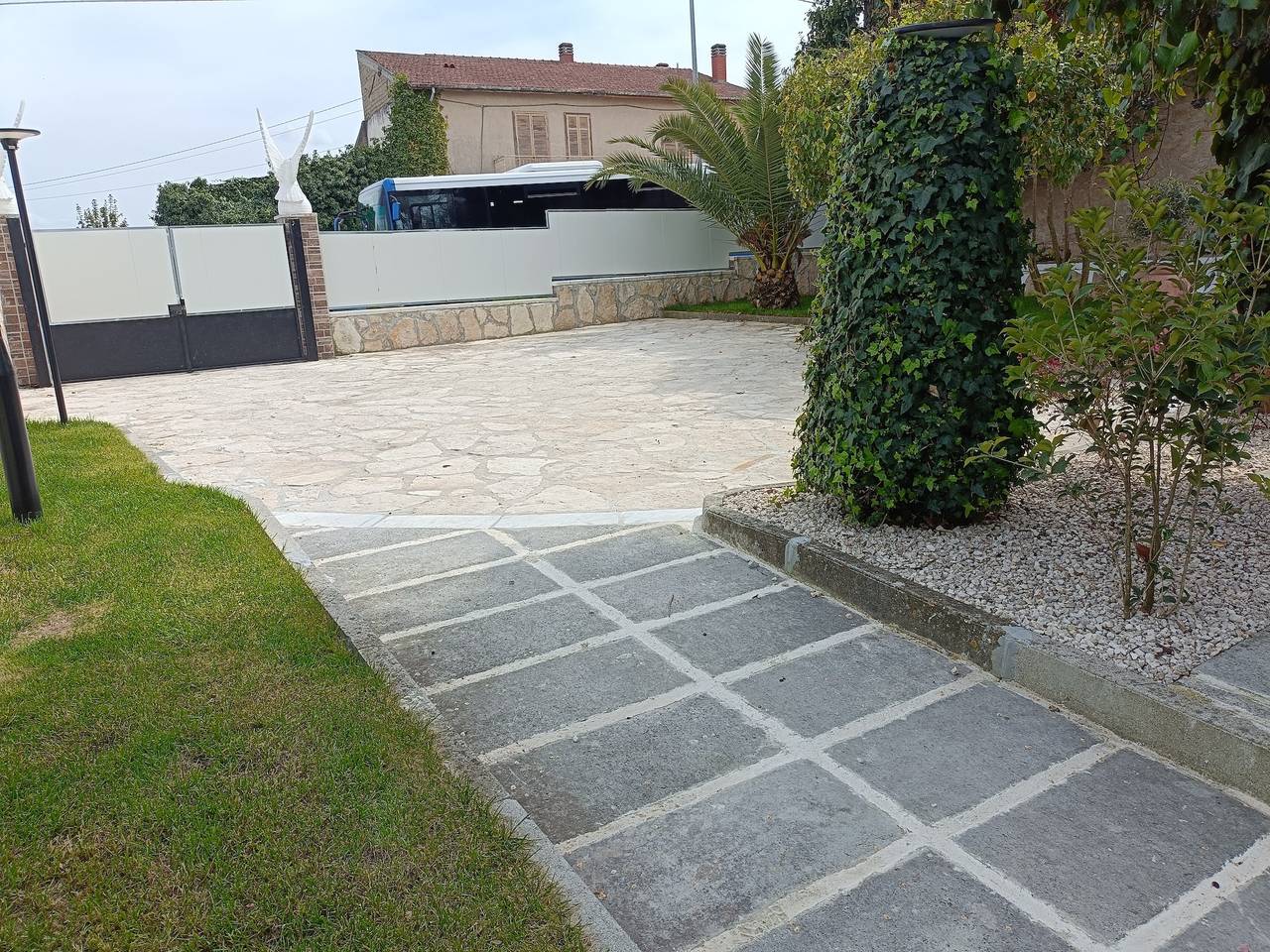 Apartamento entero, Apartamento 'Melograno' con piscina compartida, Wi-Fi y aire acondicionado in Venticano, Provincia d'Avellino
