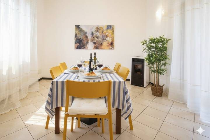 Appartamento intero, Appartamento in villa con vista mare | Ap42 in Civezza, Riviera di Ponente