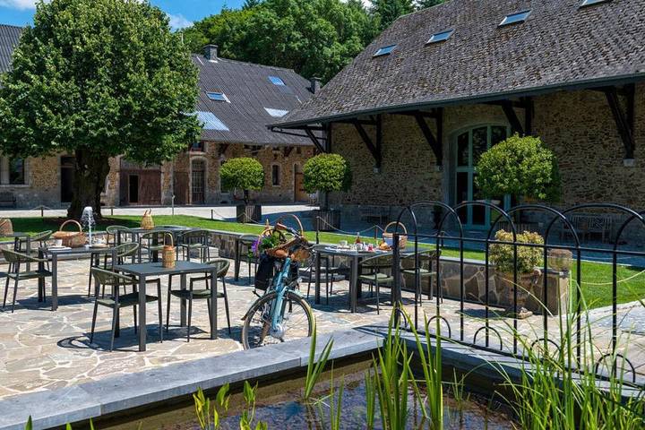 Gîte pour 2 personnes, avec terrasse ainsi que jardin et vue, animaux acceptés à Ciney - 3