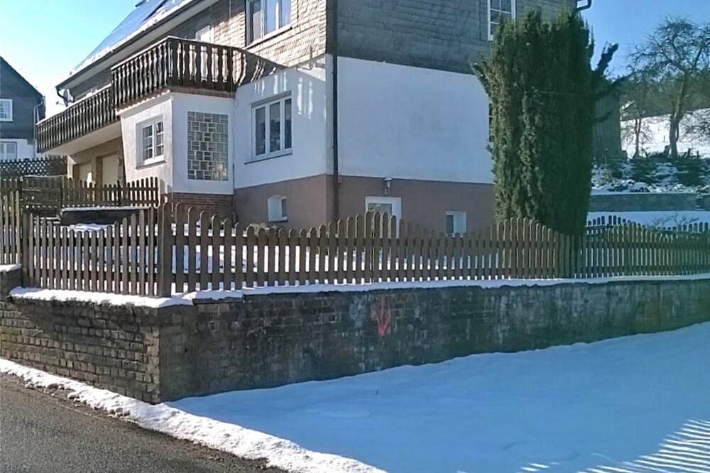 Entire apartment, Gemütliche Wohnung für 2 bis 4 Personen in Wissinghausen in Medebach, Upland