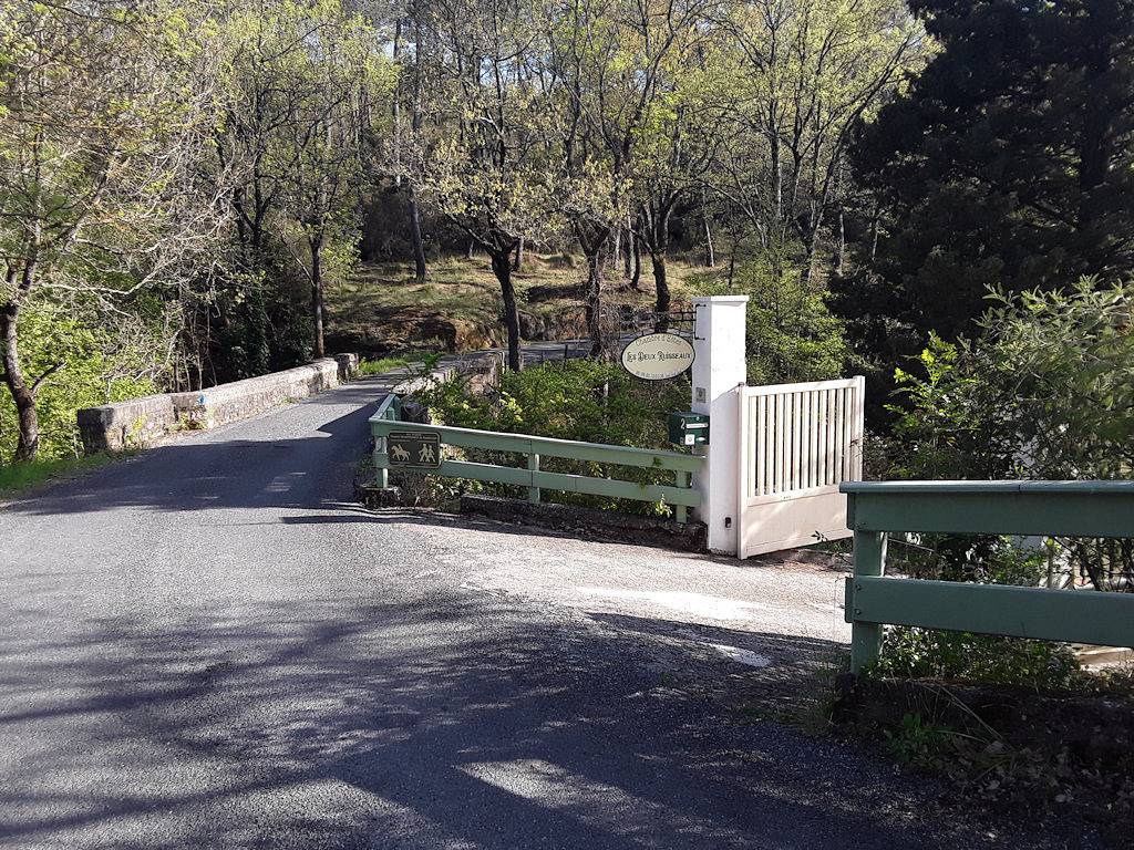 Chambres d'hôtes Les deux ruisseaux Fozières - Suite tout confort in Fozières, Région de Lodève