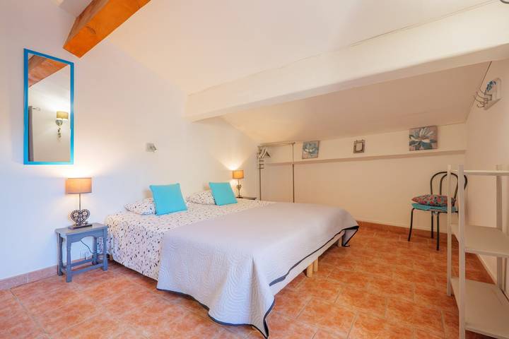 Chambre d’hôte pour 2 personnes, avec jardin en Ardèche