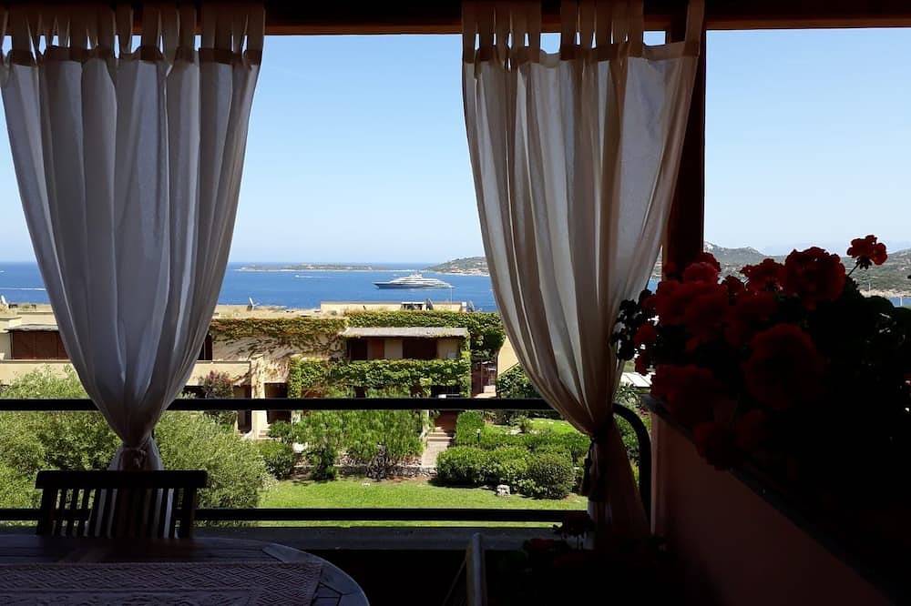 Appartamento intero, Bilocale con terrazza sul mare - Costa Smeralda in Portisco, Costa Smeralda
