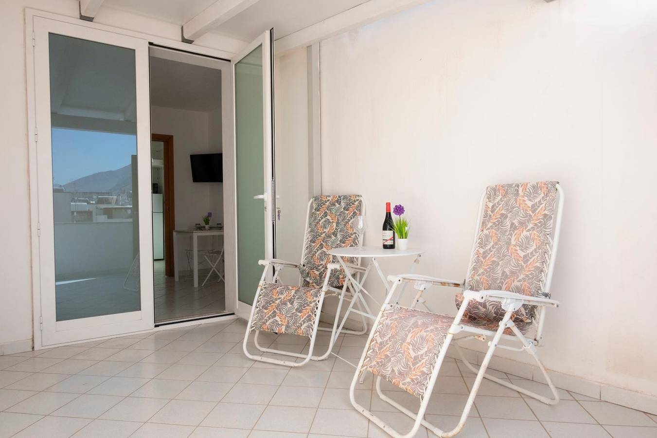 Appartement entier, Appartement de vacances pour 3 personnes avec balcon/terrasse in San Vito Lo Capo, Province de Trapani