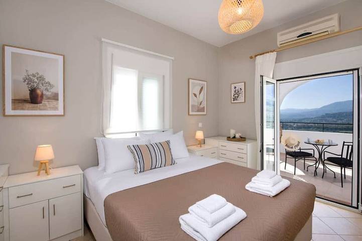 Villa Summer TIme - Sea View - Jacuzzi - Private pool in Georgioupoli, Chania und Umgebung