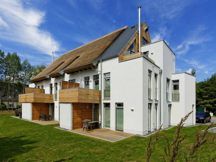 Ferienhaus für 13 Personen, mit Terrasse und Garten sowie Sauna in Karlshagen