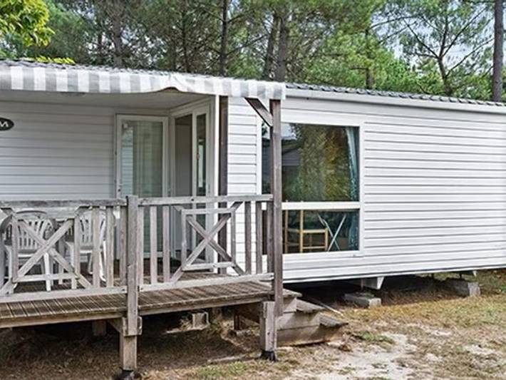 Camping pour 4 personnes, avec bassin pour enfant à Lattes - 2