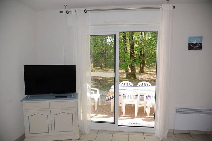 Ferienhaus für 6 Personen, mit Terrasse und Garten sowie Pool