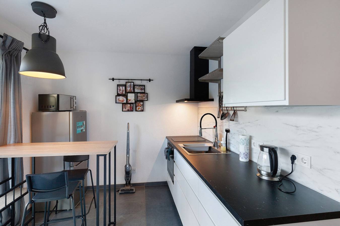 Ganze Wohnung, Ferienwohnung 'Zola' mit Balkon und Wlan in Frankenthal, Kurpfalz