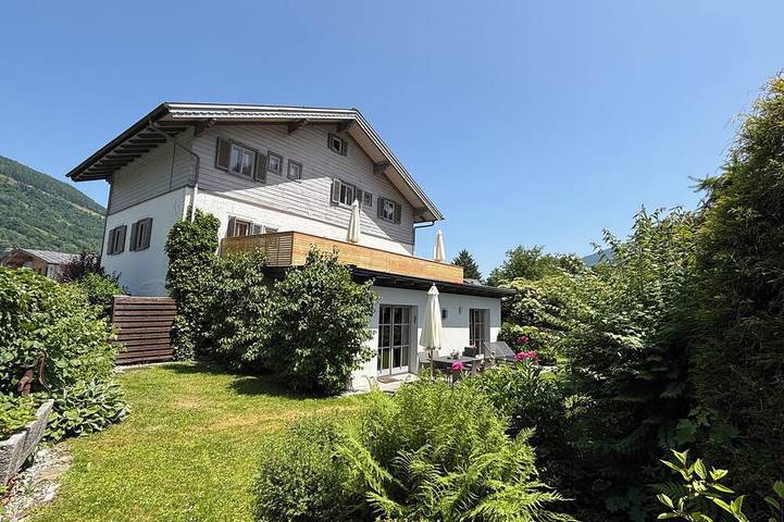 Ferienwohnung für 4 Personen, mit Terrasse und Garten sowie Sauna in Niedernsill