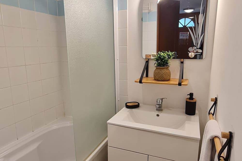 Rara villa con vista mare: residence ***: piscina riscaldata, mare ... in Serra di Ferro, Ajaccio e dintorni