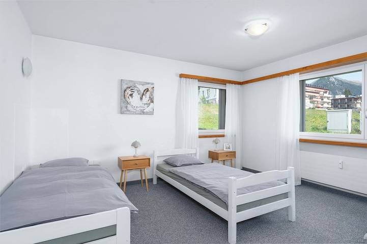 Apartamento entero, Davos 2Br Apartment with Parking & Large Private Balcony in Davos Platz 1, Davos