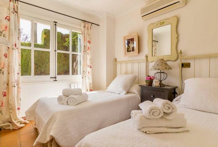 Finca für 8 Personen, mit Garten und Balkon in Mancor de la Vall - 4