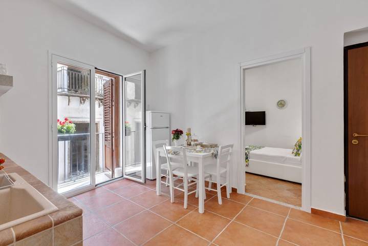 Appartamento per 2 persone, con balcone/terrazza in Castellammare (Palermo)