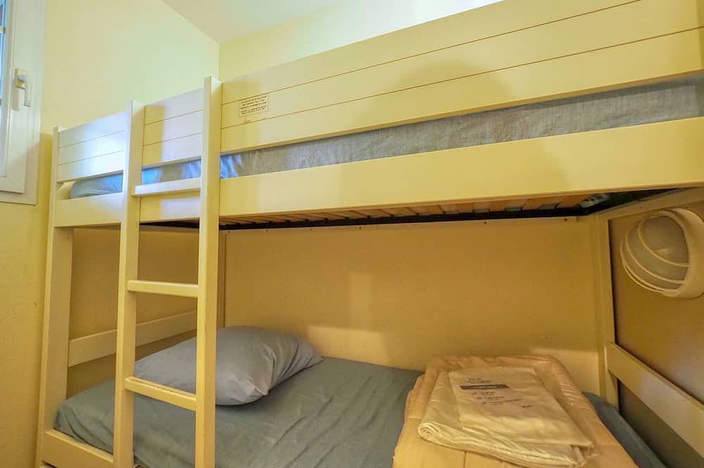 Entire apartment, Ppt Avec 2 Chmbr+piscine+terrasse+prkng+wifi+golf in Ciboure, Bayonne region