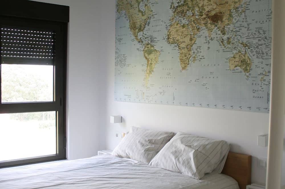 Design house near pantin beach in Valdoviño, Galician Coast