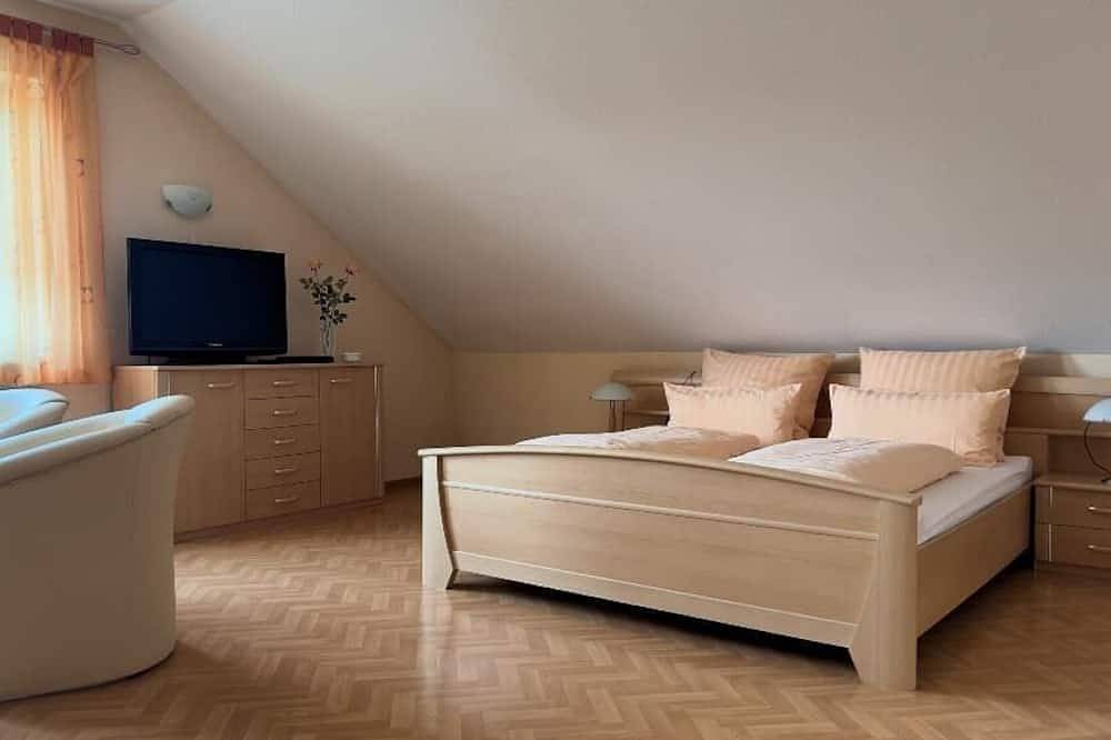 Ganze Wohnung, Liebevoll eingerichtete Wohnung in Friedenfels in Friedenfels, Ostbayern