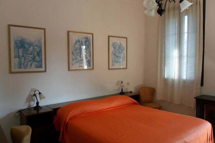 Gîte pour 4 personnes, avec jacuzzi ainsi que balcon et jardin à Lido di Venezia - 3