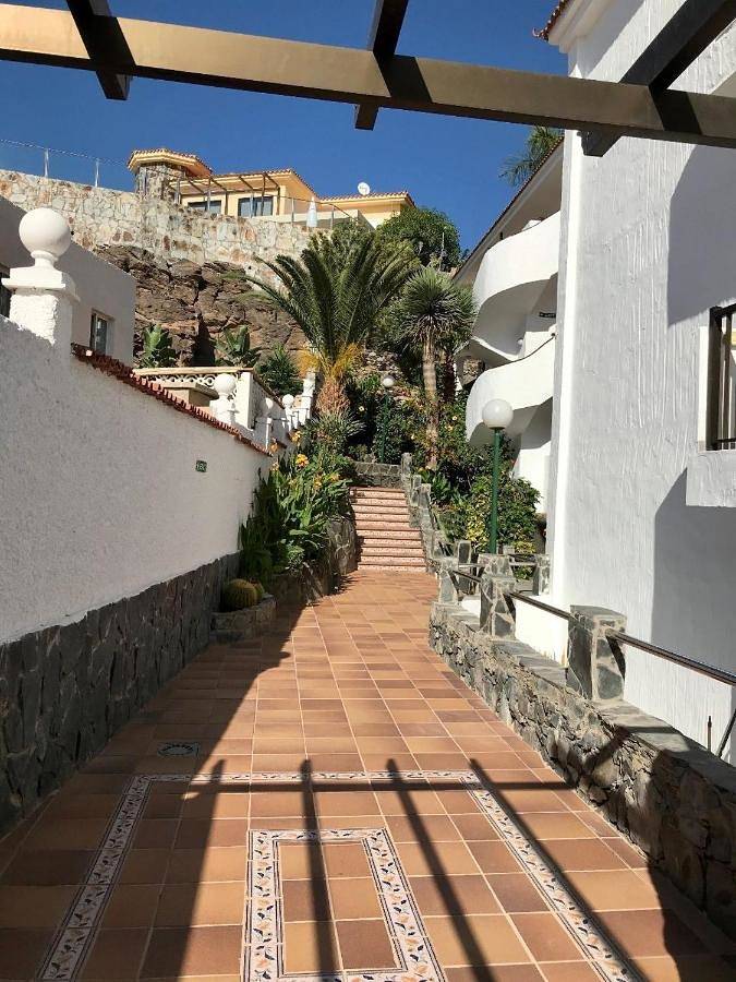 Apartamento de vacaciones para 4 personas, con jardín y piscina - 1