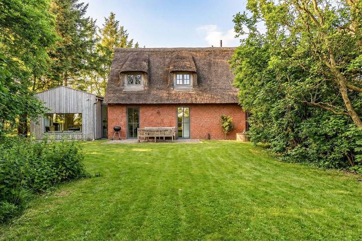 Ferienhaus für 6 Personen, mit Sauna und Ausblick sowie Garten, mit Haustier