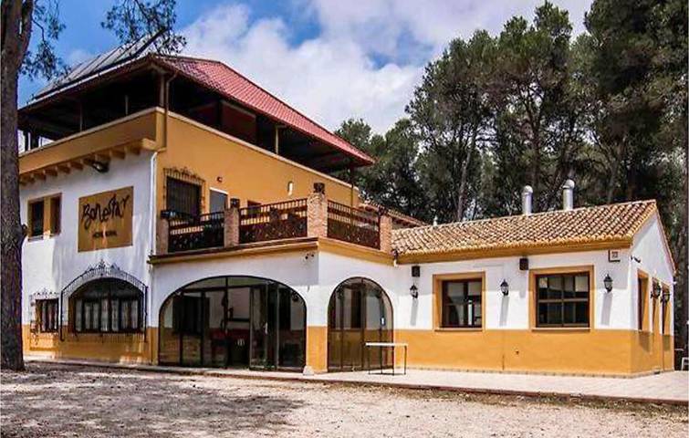 Casa de vacaciones para 14 personas, con piscina y vistas además de jardín y terraza, Se admiten mascotas - 1