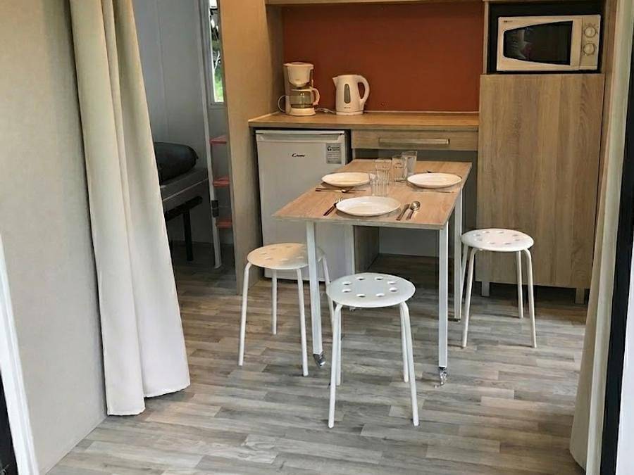 Camping La Drobie - Insolite 4 personnes - Coco Sweet - sans sanitaire in Sablières, Parc naturel régional des Monts d'Ardèche