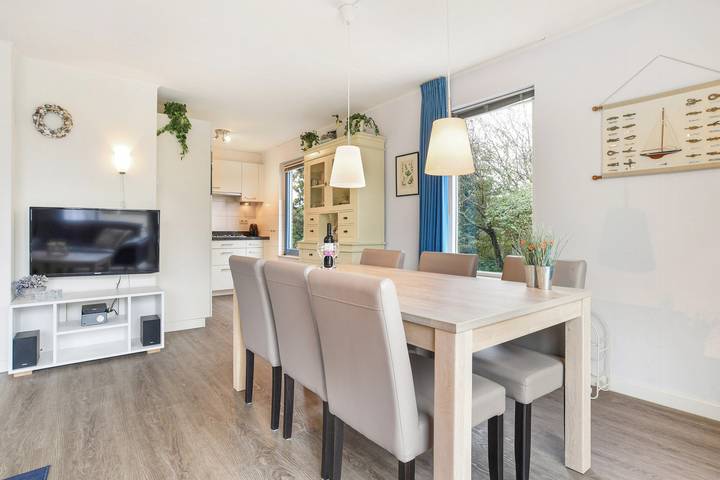 Bungalow für 4 Personen, mit Terrasse und Balkon/Terrasse in De Koog - 4