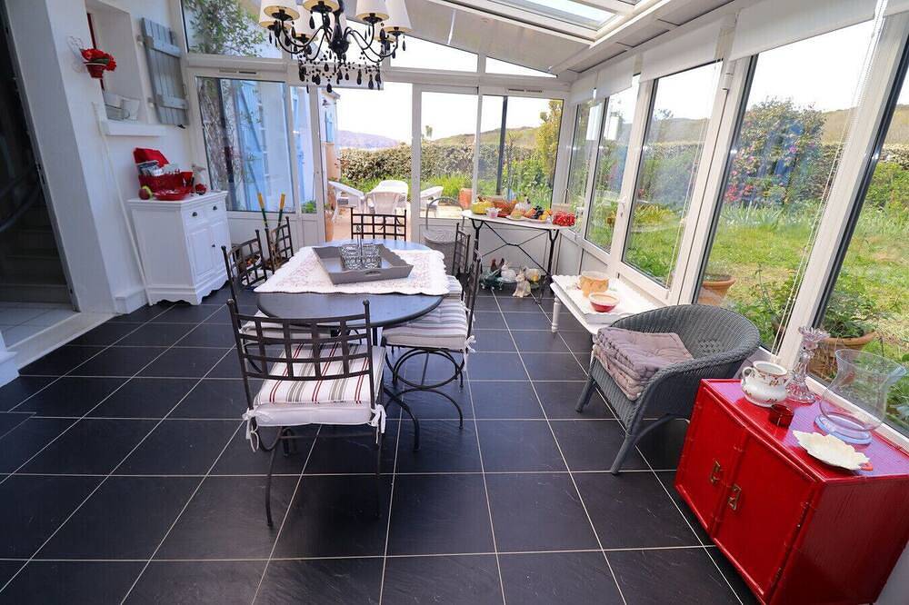 669-Villa on Baie des Trépassés, superb sea view in Pointe du Raz, Cléden-Cap-Sizun